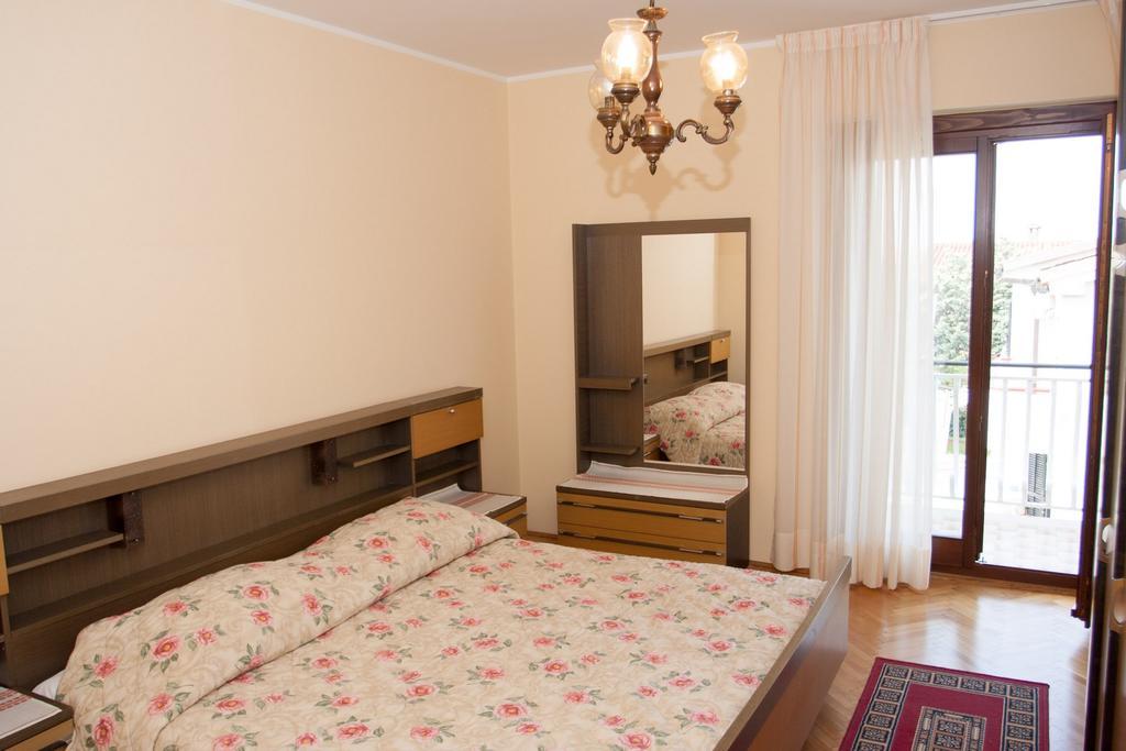 Apartments Silvia Poreč Buitenkant foto