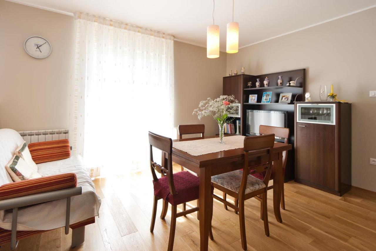 Apartments Silvia Poreč Buitenkant foto